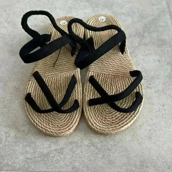 Black and Cream Sandals - Picture 1 of 3